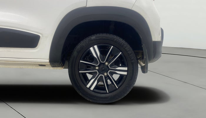 2022 Renault Kwid CLIMBER 1.0 AMT Dual Tone , Petrol, Automatic, 10,758 km, Left Rear Wheel