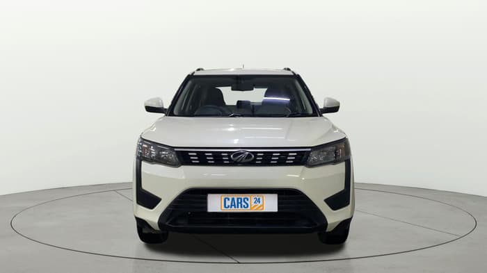 2021 Mahindra XUV300 W6 1.5 DIESEL AMT, Diesel, Automatic, 94,620 km, Front