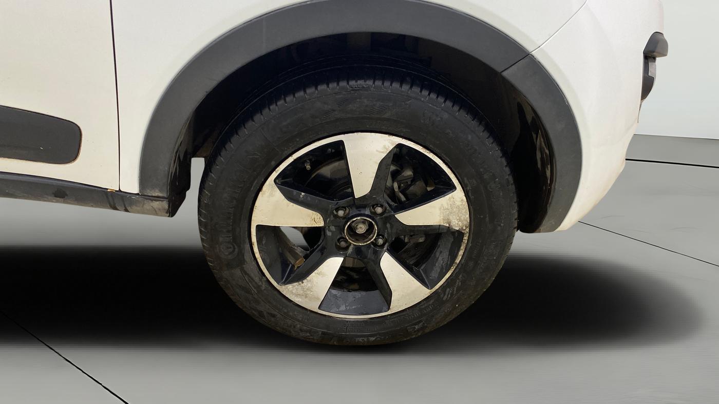 2018 Tata NEXON XZA PLUS PETROL, Petrol, Automatic, 89,677 km, Right Front Wheel