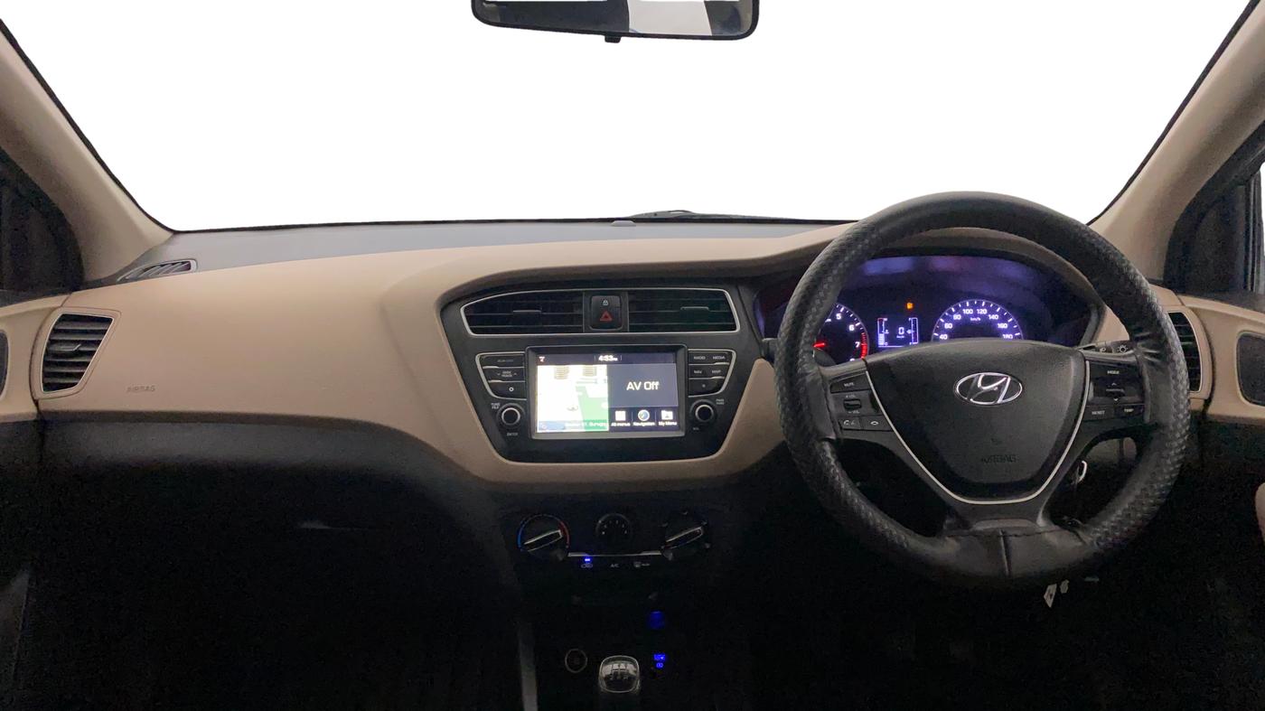 2020 Hyundai Elite i20 SPORTZ PLUS 1.2, Petrol, Manual, 50,097 km, Dashboard