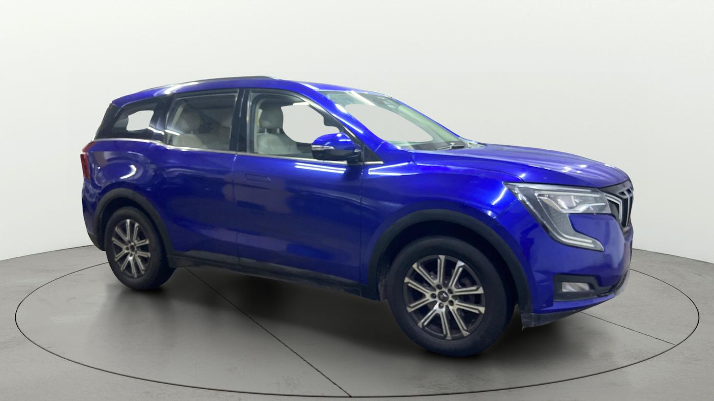2021 Mahindra XUV700 AX 7 LUXURY D AT 7 STR, Diesel, Automatic, 75,523 km, SRP