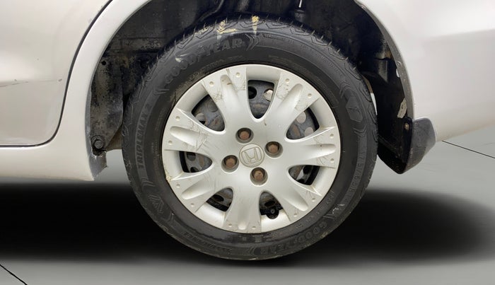 2015 Honda Amaze 1.2L I-VTEC S, Petrol, Manual, 82,922 km, Left Rear Wheel