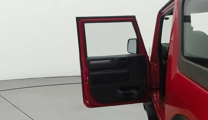 2021 Mahindra Thar LX PETROL HT 4WD AT, Petrol, Automatic, 34,023 km, LHS Front Door