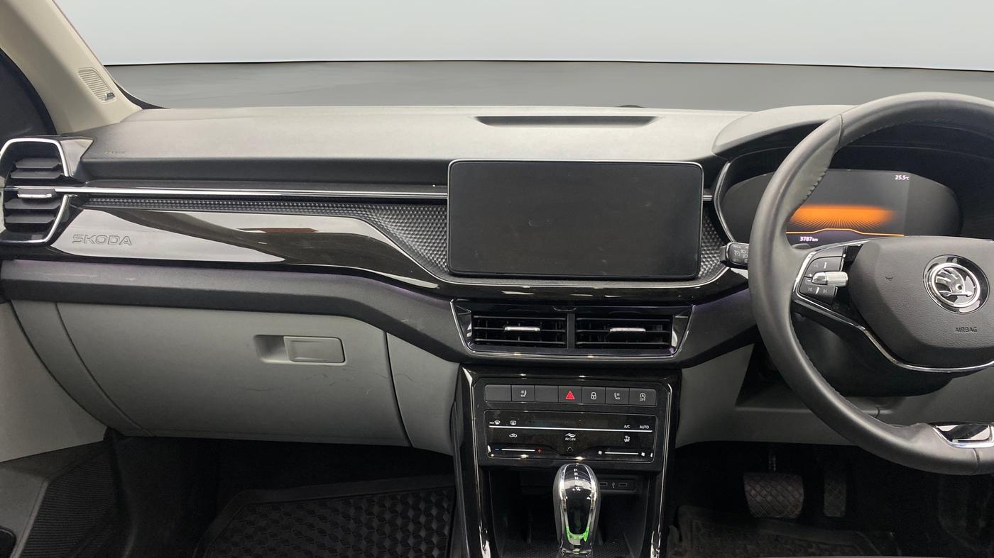 2025 Skoda KUSHAQ Prestige 1.5L TSI AT, Petrol, Automatic, 3,786 km, Air Conditioner