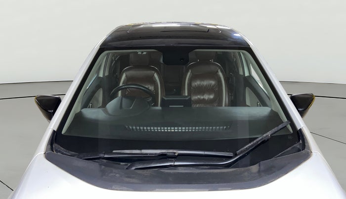 2023 Tata ALTROZ XZ Plus (S) LUX, Petrol, Manual, 51,788 km, Front Windshield