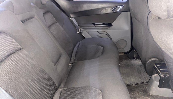 2018 Tata TIGOR XZ (O) DIESEL, Diesel, Manual, 98,439 km, Right Side Rear Door Cabin
