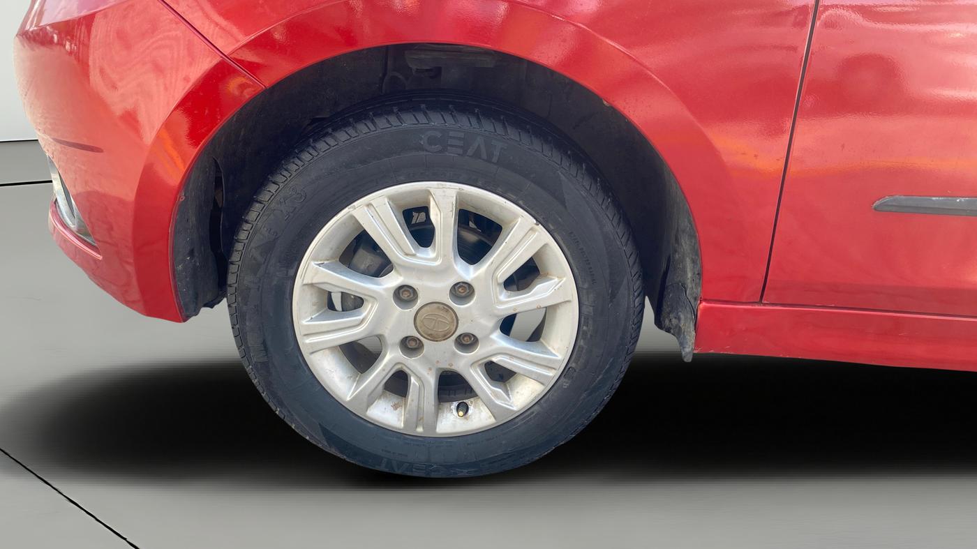 2018 Tata Tiago XZA PETROL, Petrol, Automatic, 66,721 km, Left Front Wheel