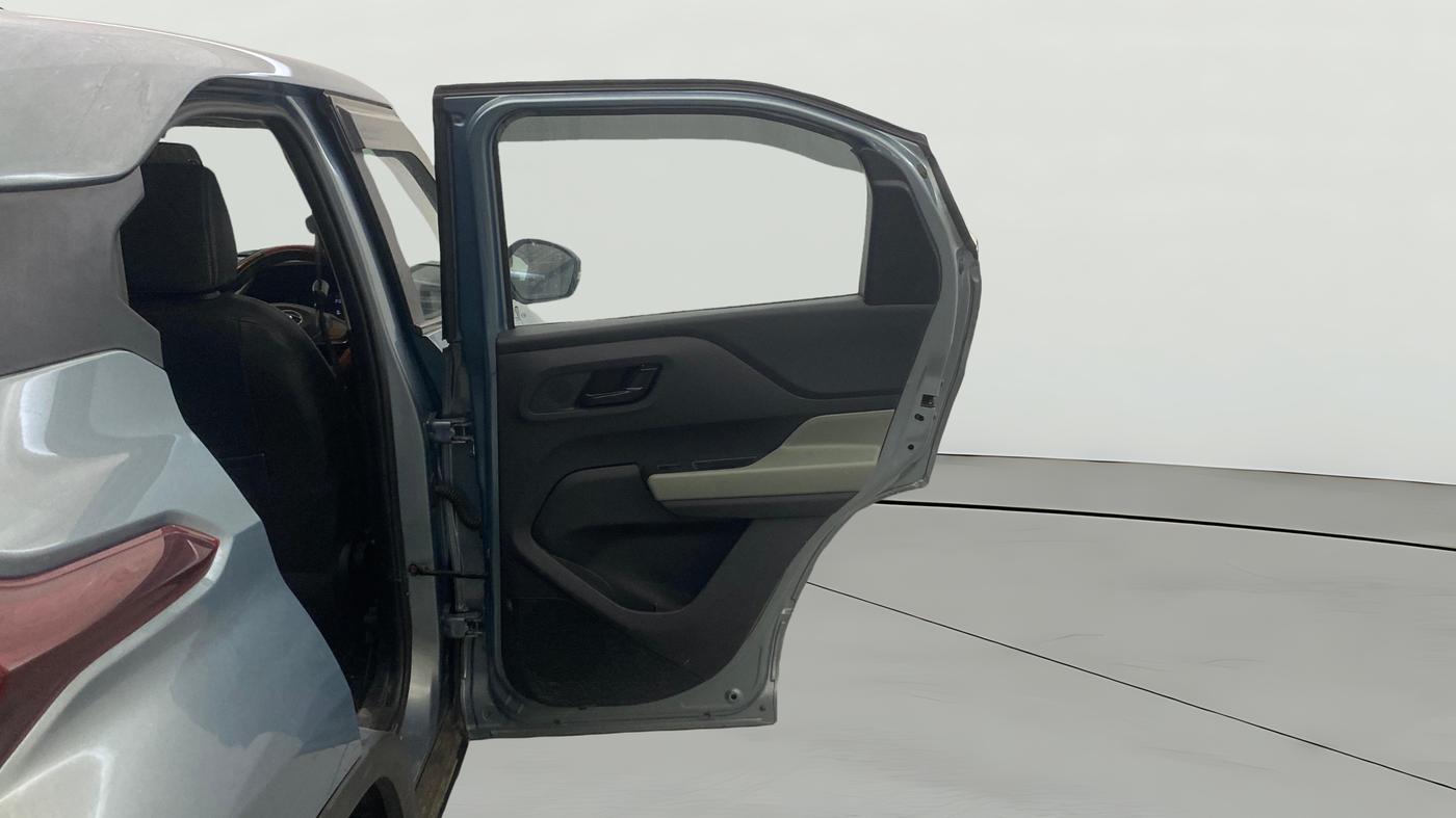 2021 Tata PUNCH ADVENTURE AMT, Petrol, Automatic, 56,452 km, RHS Rear Door
