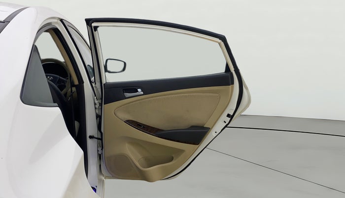 2015 Hyundai Verna FLUIDIC 1.6 CRDI S(O) 4S, Diesel, Manual, 99,607 km, RHS Rear Door