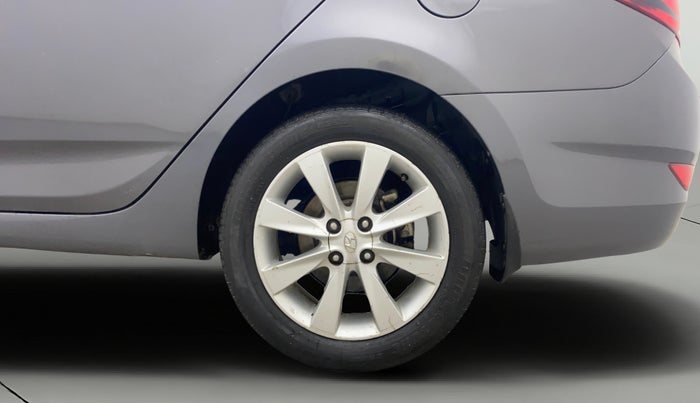 2012 Hyundai Verna FLUIDIC 1.6 CRDI SX, Diesel, Manual, 94,556 km, Left Rear Wheel