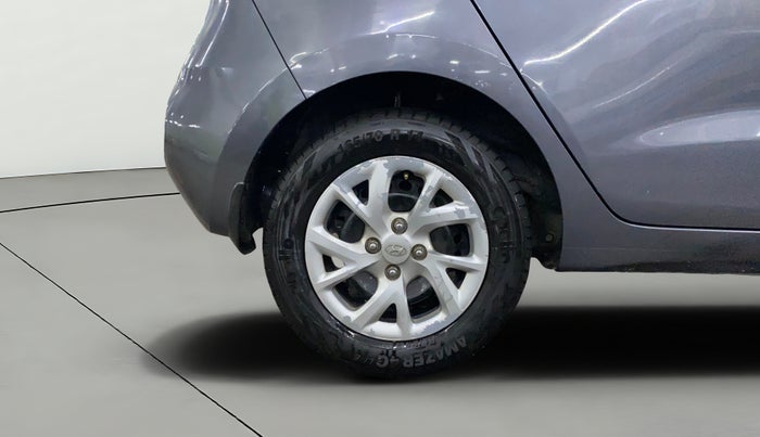 2017 Hyundai Grand i10 MAGNA 1.2 KAPPA VTVT, Petrol, Manual, 49,543 km, Right Rear Wheel