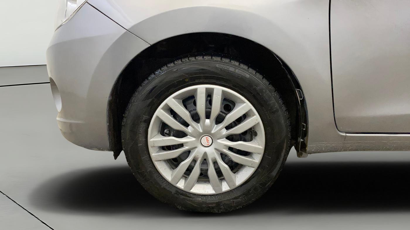 2017 Maruti Celerio VXI CNG, CNG, Manual, 83,425 km, Left Front Wheel