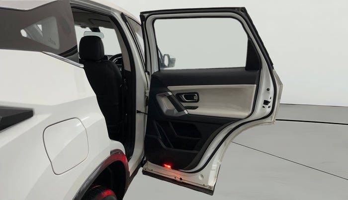 2022 Tata Harrier XT PLUS 2.0L KRYOTEC, Diesel, Manual, 52,725 km, RHS Rear Door