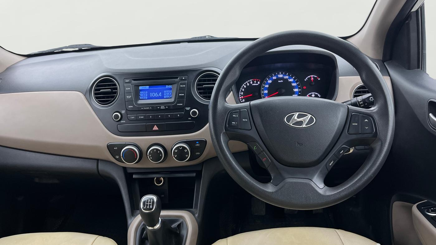 2015 Hyundai Xcent S 1.2, Petrol, Manual, 89,441 km, Steering Wheel Close Up