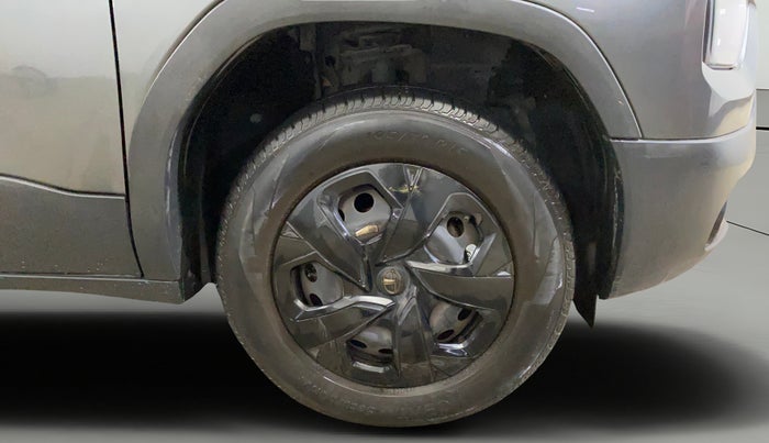 2023 Tata PUNCH PURE MT, Petrol, Manual, 33,214 km, Right Front Wheel