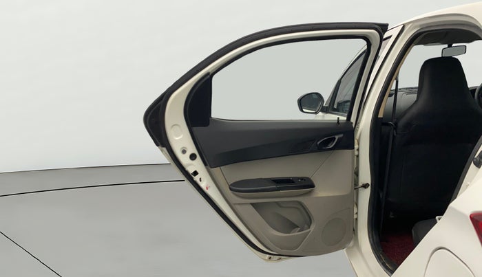 2017 Tata Tiago XM PETROL, Petrol, Manual, 54,944 km, LHS Rear Door
