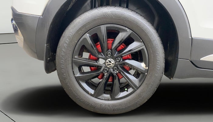 2022 Volkswagen TAIGUN HIGHLINE 1.0 TSI AT, Petrol, Automatic, 47,779 km, Right Rear Wheel