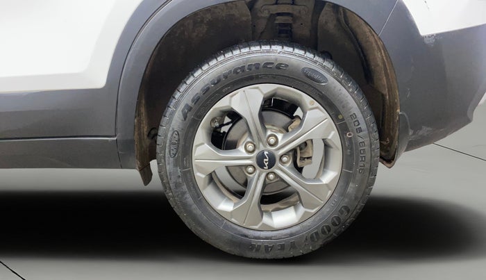 2022 KIA SELTOS HTK PLUS 1.5, Petrol, Manual, 25,551 km, Left Rear Wheel