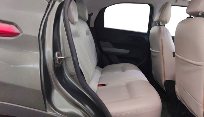 2022 Tata PUNCH  ACCOMPLISHED AMT CAMO EDITION, CNG, Automatic, 51,218 km, Right Side Rear Door Cabin