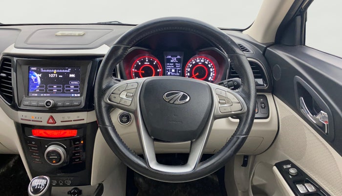 2019 Mahindra XUV300 W8 (O) 1.5 DIESEL, Diesel, Manual, 42,533 km, Steering Wheel Close Up
