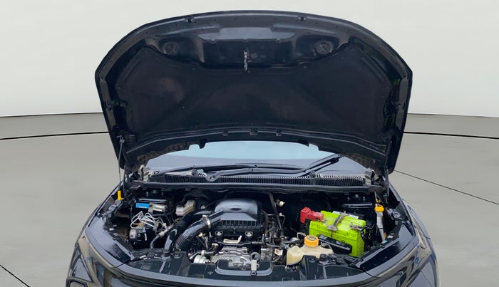 2024 Tata NEXON Fearless 1.2 Revotron 7DCA Dark Edition, Petrol, Automatic, 21,861 km, Open Bonet