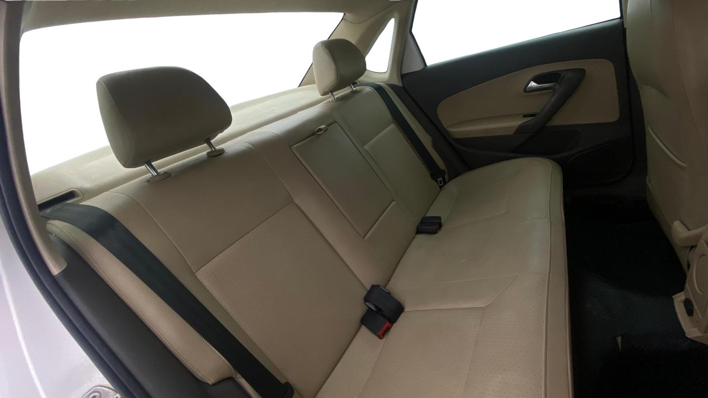 2021 Volkswagen Vento HIGHLINE 1.0L TSI, Petrol, Manual, 57,349 km, Right Side Rear Door Cabin