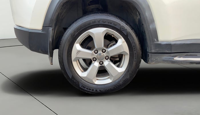 2017 Jeep Compass LIMITED 1.4 PETROL AT, Petrol, Automatic, 49,329 km, Right Rear Wheel