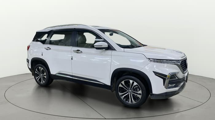 2022 MG HECTOR SHARP 1.5 PETROL CVT, Petrol, Automatic, 67,060 km, Right Front Diagonal
