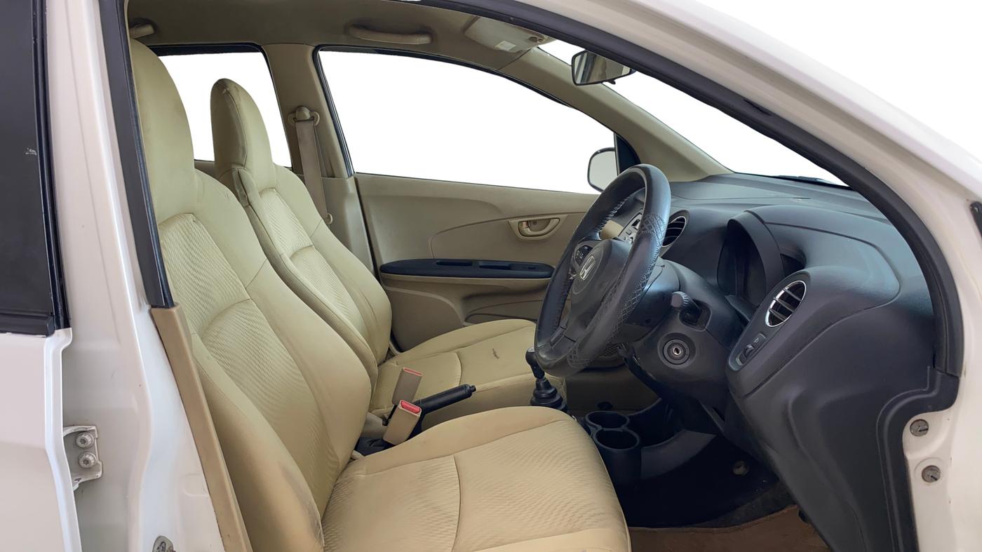 2014 Honda Amaze 1.2L I-VTEC SX, CNG, Manual, 74,174 km, Right Side Front Door Cabin