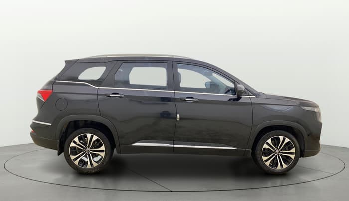 2022 MG HECTOR PLUS SHARP 2.0 DIESEL TURBO MT 6-STR, Diesel, Manual, 1,16,460 km, Right Side View