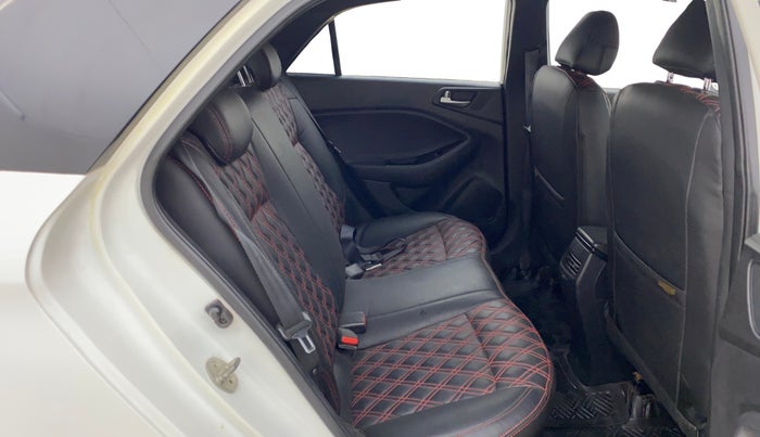 2019 Hyundai Elite i20 SPORTZ PLUS 1.2 DUAL TONE, Petrol, Manual, 52,549 km, Right Side Rear Door Cabin