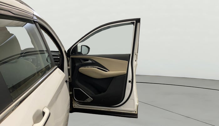 2023 MG HECTOR SHARP PRO 1.5 PETROL TURBO CVT PETROL, Petrol, Automatic, 68,526 km, RHS Front Door