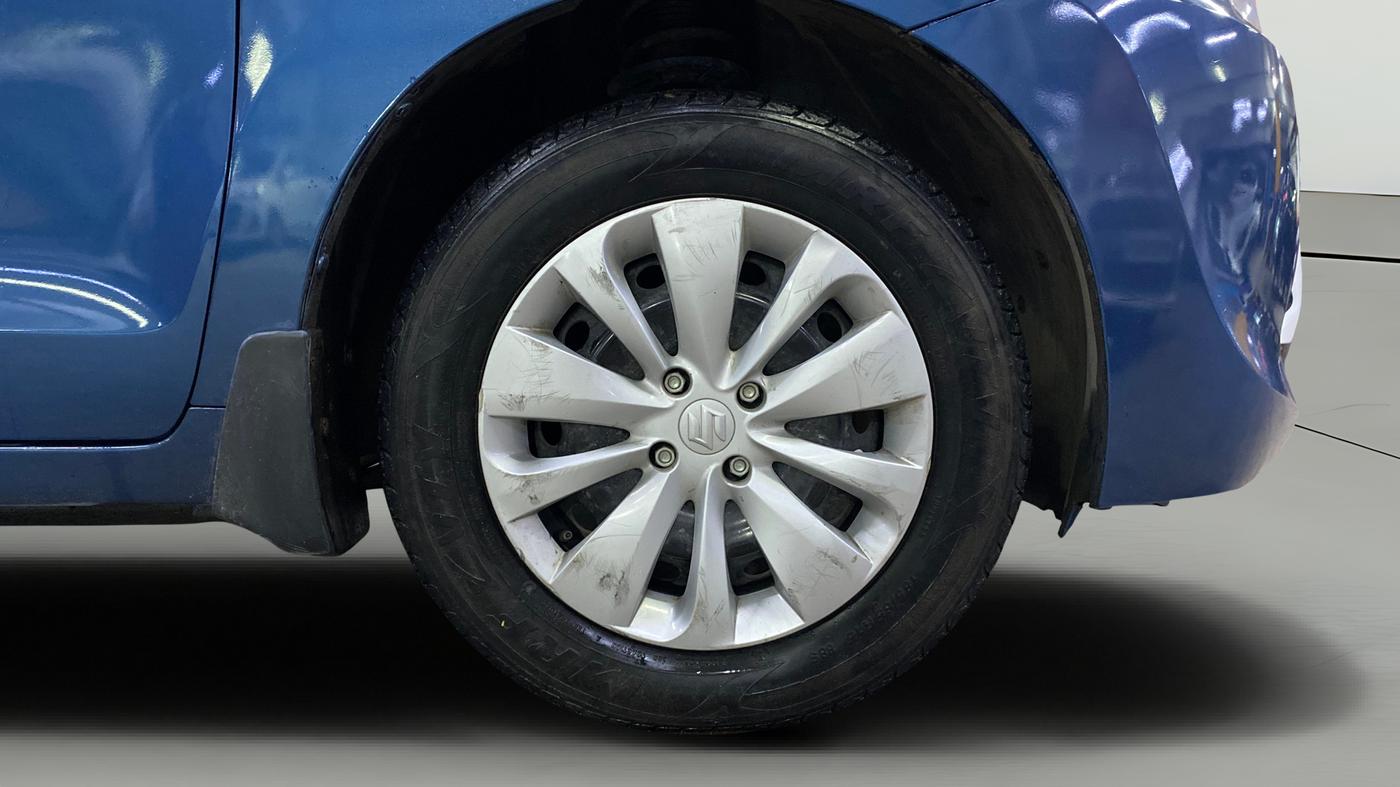 2016 Maruti Baleno DELTA CVT PETROL 1.2, Petrol, Automatic, 58,462 km, Right Front Wheel