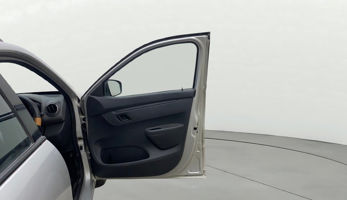 2016 Renault Kwid RXT 1.0, Petrol, Manual, 62,552 km, RHS Front Door