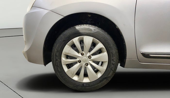 2016 Maruti Baleno DELTA PETROL 1.2, Petrol, Manual, 88,858 km, Left Front Wheel