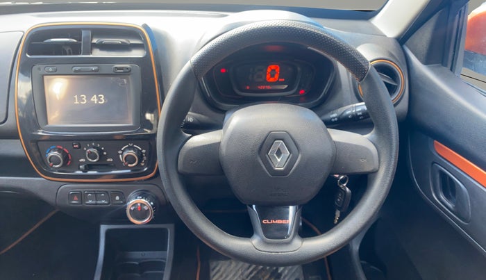 2017 Renault Kwid CLIMBER 1.0 AMT, Petrol, Automatic, 42,870 km, Steering Wheel Close Up