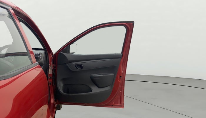 2016 Renault Kwid RXT 0.8, Petrol, Manual, 51,556 km, RHS Front Door