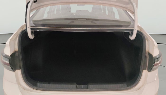 2022 Volkswagen VIRTUS TOPLINE TSI 1.0 AT, Petrol, Automatic, 11,979 km, Boot Open Zoomed View