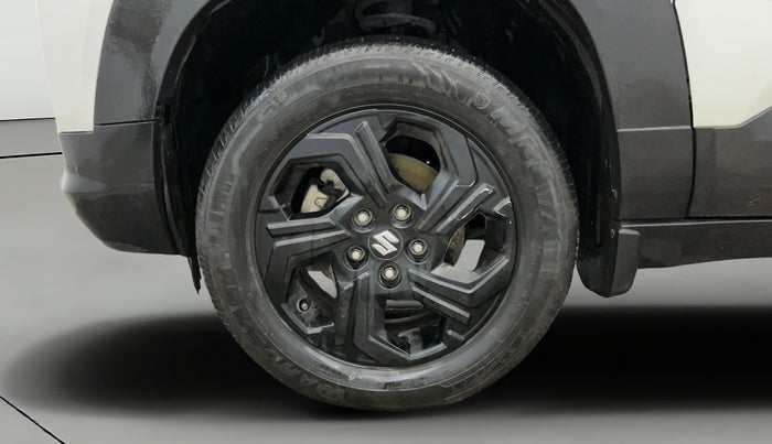 2022 Maruti BREZZA ZXI AT SMART HYBRID, Petrol, Automatic, 48,740 km, Left Front Wheel