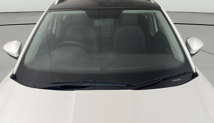 2022 Skoda KUSHAQ AMBITION 1.0L TSI MT, Petrol, Manual, 45,014 km, Front Windshield