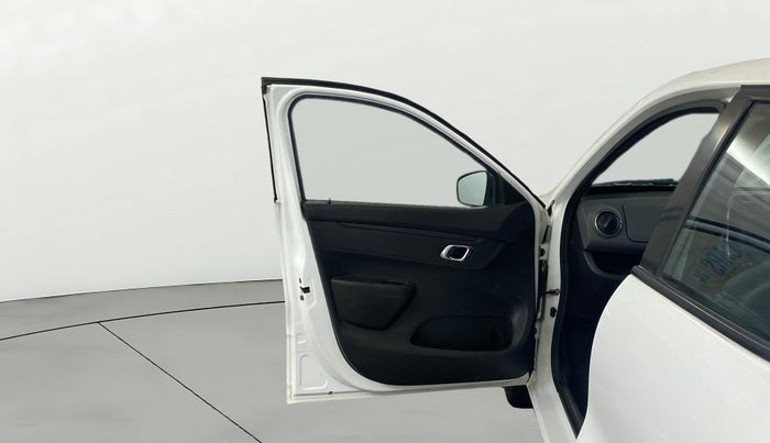 2019 Renault Kwid RXT 1.0 (O), Petrol, Manual, 42,793 km, LHS Front Door