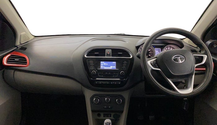 2017 Tata Tiago XZ PETROL, Petrol, Manual, 68,432 km, Dashboard