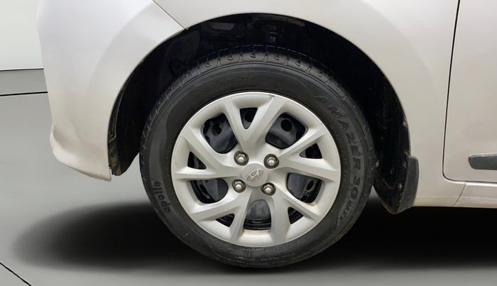 2018 Hyundai Grand i10 SPORTZ 1.2 KAPPA VTVT, CNG, Manual, 34,912 km, Left Front Wheel