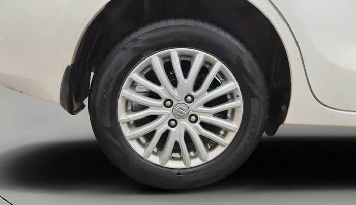 2024 Maruti Dzire ZXI CNG, CNG, Manual, 26,588 km, Right Rear Wheel