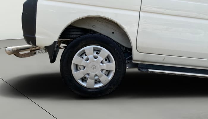 2023 Maruti Eeco 5 STR AC CNG, CNG, Manual, 29,551 km, Right Rear Wheel
