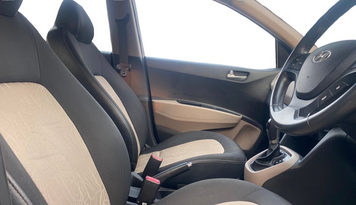 2016 Hyundai Grand i10 ASTA AT 1.2 KAPPA VTVT, Petrol, Automatic, 46,393 km, Right Side Front Door Cabin