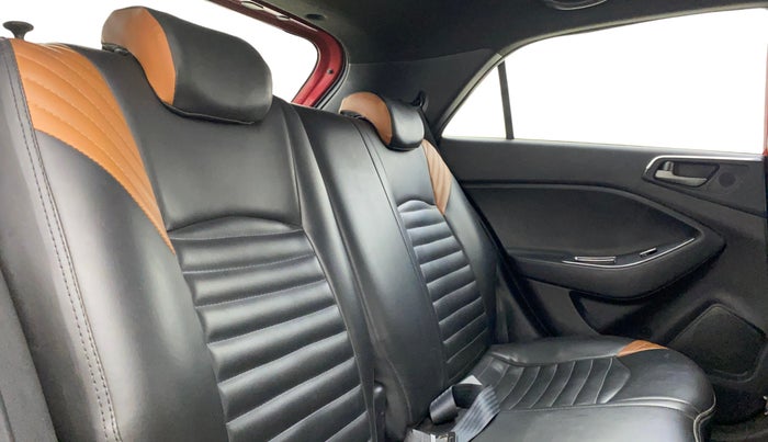 2016 Hyundai i20 Active 1.2 SX, Petrol, Manual, 66,312 km, Right Side Rear Door Cabin