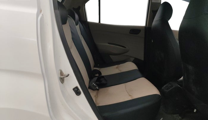 2020 Hyundai NEW SANTRO SPORTZ EXECUTIVE MT CNG, CNG, Manual, 80,349 km, Right Side Rear Door Cabin