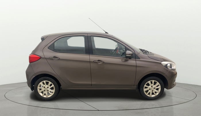 2018 Tata Tiago XZ PETROL, Petrol, Manual, 1,06,784 km, Right Side View