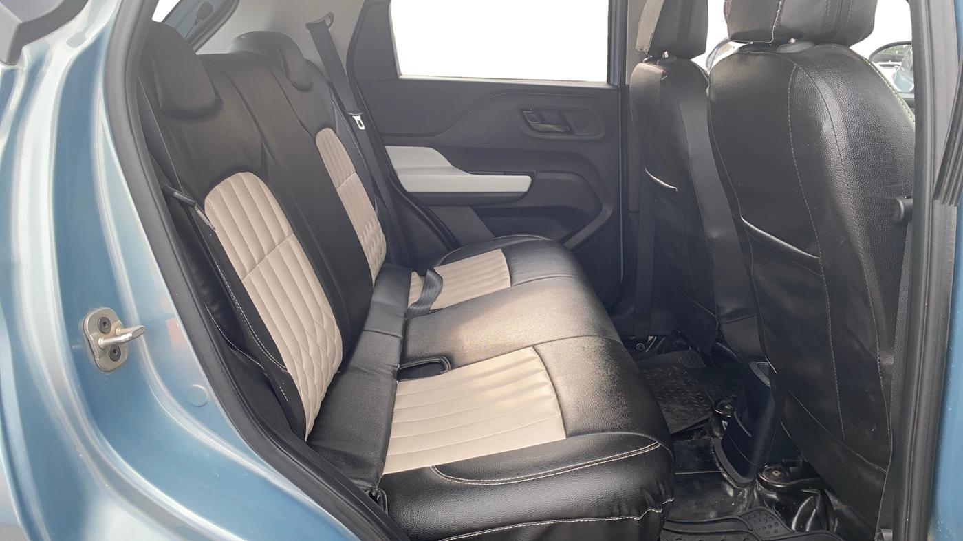 2023 Tata PUNCH ACCOMPLISHED AMT, Petrol, Automatic, 5,147 km, Right Side Rear Door Cabin
